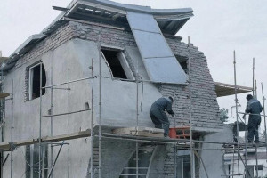 Жительница Кольчугино отсудила почти 2 млн рублей за некачественный ремонт дома