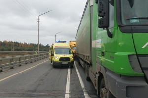 Стала известна личность пострадавшего в ДТП на Южной объездной водителя фуры