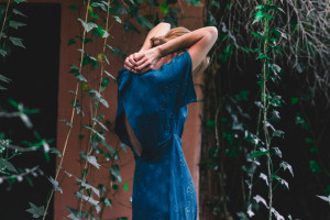 В Александрове 27-летнюю девушку в резиновых сапогах нашли живой