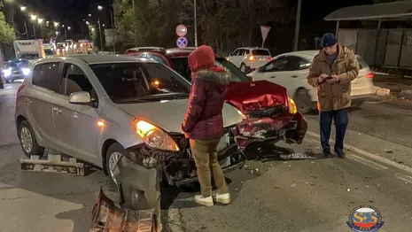 В поселке Боголюбово столкнулись 2 иномарки