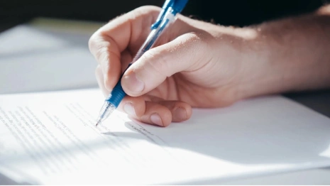 Во Владимирской области чиновницу уволили за незаконную приватизацию трешки