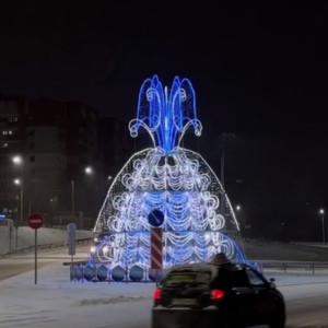 Владимир начали украшать к новогодним гуляньям
