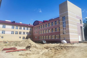 В Вязниках строительство школы на 500 мест завершили на 92%