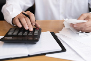 Во Владимире бывшего председателя ТСЖ заподозрили в присвоении 980 тыс. рублей