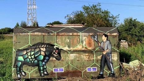 Владимирский художник разрисовал строительный вагончик в СНТ