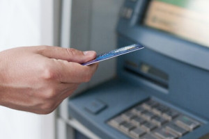 Жители Коврова перевели аферистам 5 млн рублей за неделю