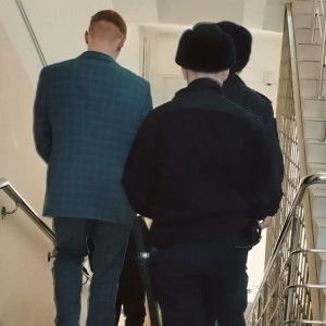 Во Владимире подростки избивали и истязали знакомую на «вписке»