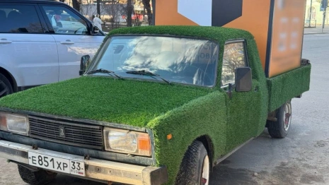 Машину-газон заметили во Владимире