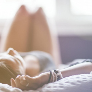 Во Владимире 21-летнюю студентку шантажировали интимными фото