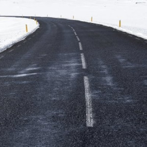 Во Владимирской области еще одних чиновников наказали за заметенную снегом дорогу