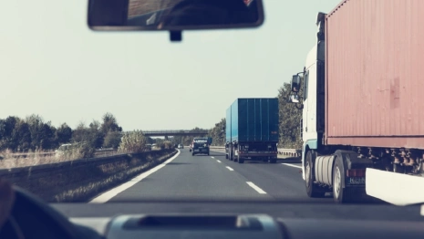 Участвующих в СВО добровольцев могут освободить от внесения денег за проезд по платникам