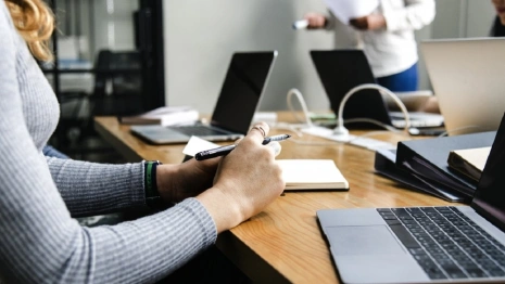 В Гороховце супруга погибшего сотрудника водоканала потребовала компенсацию в 1 млн