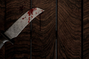 Житель Александрова напал с ножом на возлюбленную из-за музыки