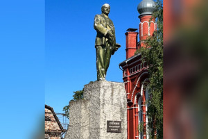 В Камешково временно уберут памятник Ленину