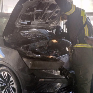 В одном из автосалонов во Владимире сгорела дорогостоящая иномарка