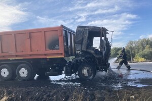 На трассе во Владимирской области загорелся КамАЗ
