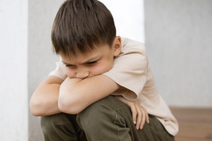 В Гусь-Хрустальном 8-летний мальчик потерялся на вокзале в толпе