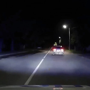 В Коврове полицейские открыли стрельбу по машине пьяного лихача