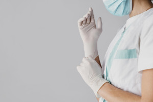 Во Владимире 53-х медиков оставили без законных выплат