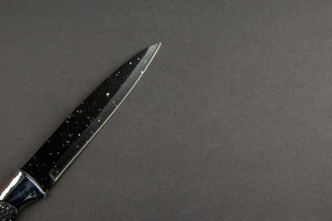 Жительницу Коврова будут судить за нападение с ножом на мужа из-за оскорблений