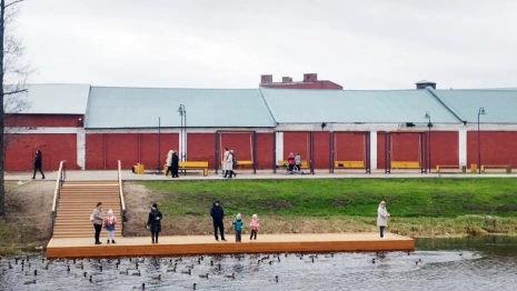 В Судогде открыли набережную с «парящим» мостом