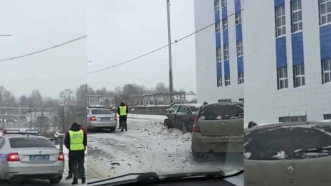 На Рпенском проезде во Владимире произошла первая серьезная авария