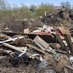 В Юрьев-Польском через суд потребовали ликвидировать незаконные свалки