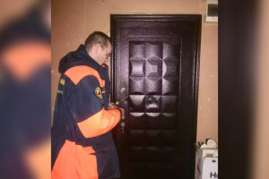 Во Владимире 2-летний ребенок оказался взаперти в общежитии