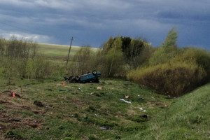 Во Владимирской области в перевернувшейся иномарке погиб 35-летний водитель