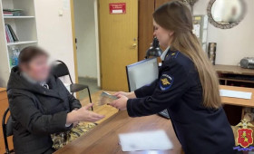 Во Владимире таксист спас 60-летнюю женщину от перевода миллионов аферистам