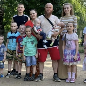 СК начал проверку после заявления дочери владимирского многоженца о домогательствах