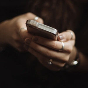 Незнакомец из Tinder обманул жительницу Владимира на 160 тыс. рублей