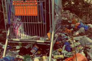 Регоператору пригрозили расторжением контракта за плохую уборку мусора в Коврове