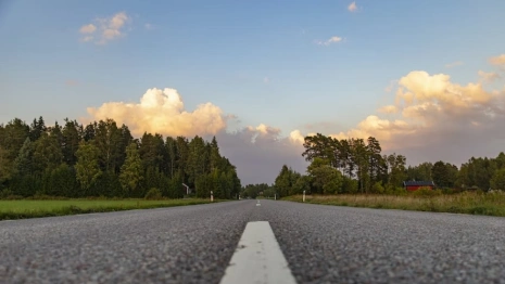 Во Владимирской области в асфальт закатали 20 км региональной трассы