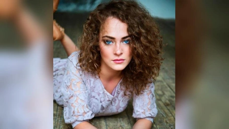 Известную актрису Аглаю Тарасову задержали в московском аэропорту с наркотиками