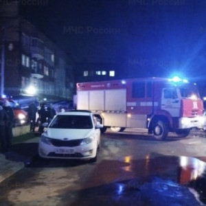 В Муроме при пожаре эвакуировали 13 взрослых и 2 детей