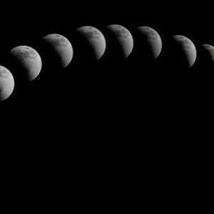 Владимирцы смогут увидеть первое новолуние в январе 2023 года