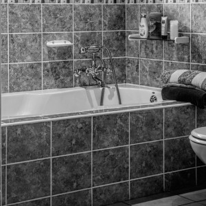 Во Владимире мужчина совершил суицид в ванной