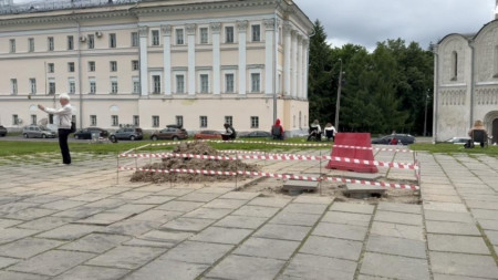 Во Владимире началась установка памятника Андрею Боголюбскому