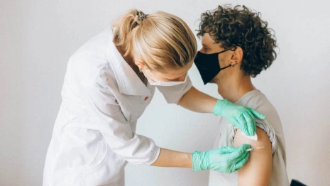 Жителям Владимирской области назвали лучшее время для ревакцинации