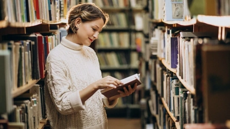 Во Владимирской области работникам культуры в малых городах заплатят до миллиона рублей