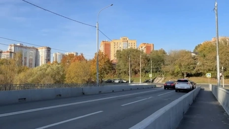 Размытые откосы у моста около ДТЮ во Владимире восстановили