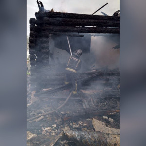 Ураган 18 мая едва не привел к пожару в двух домах в Струнино