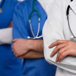 Во Владимирской области медикам повысят зарплаты