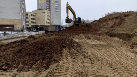 На улице Пушкарской во Владимире приступили к разработке грунта под дорогу