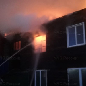 В Муроме на крупном пожаре эвакуировали 4 детей и 11 взрослых