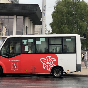 Власти Владимира снова оправдали перебои с автобусами дефицитом водителей