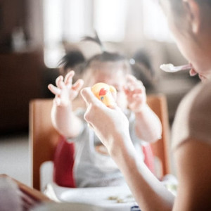 Во Владимирской области беременным и молодым мамам выплатили почти 175 млн рублей