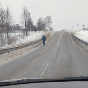 Жители владимирского села остались без тротуара