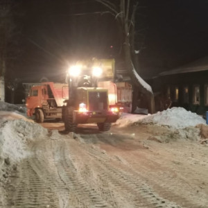 Владимирских водителей попросили убрать авто с 17 улиц